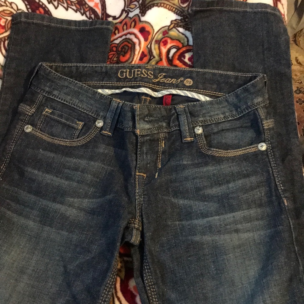 Guess Jeans size 24 - Blue distressed wash